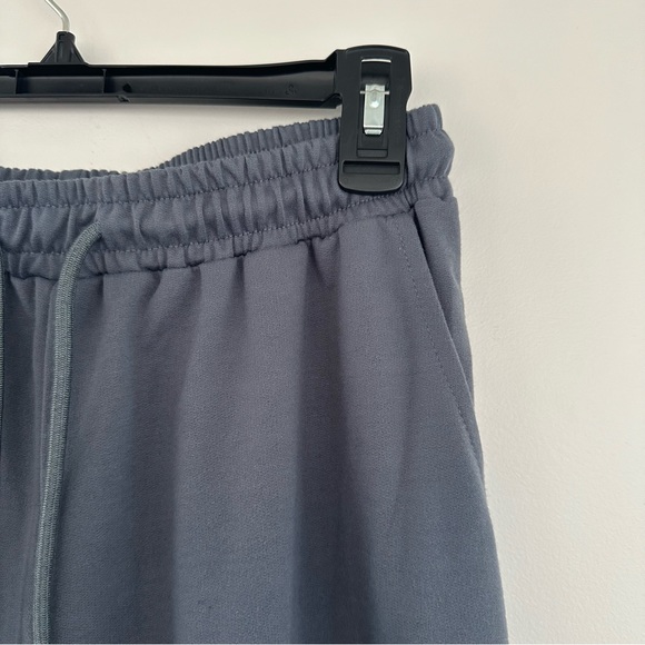 NWT T2D Basic Grey Joggers Size Small - Picture 5 of 8